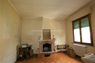zoom immagine (Appartamento 193 mq, più di 3 camere, zona Torrita di Siena - Centro)