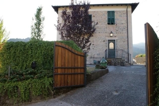 zoom immagine (Villa in Vendita a Casola in Lunigiana)