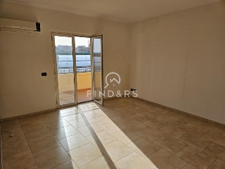 zoom immagine (Appartamento 126 mq, soggiorno, 3 camere, zona Cedir)
