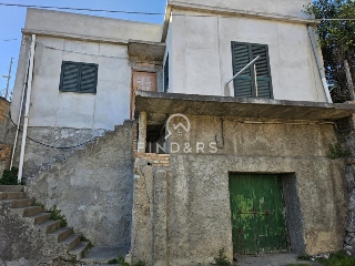 zoom immagine (Casa singola 156 mq, soggiorno, 3 camere, zona Catona)